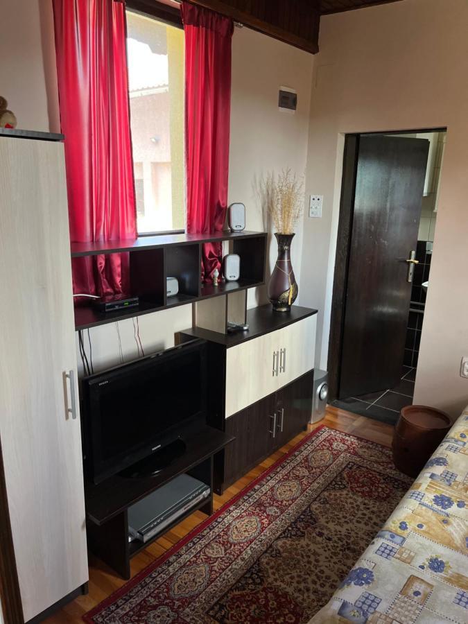 Apartman Jezero Vrutci Ужице Экстерьер фото